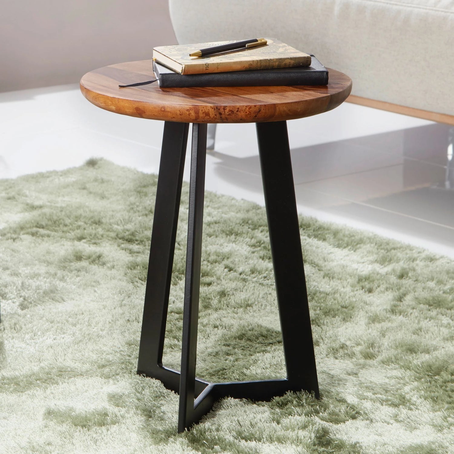 Nesting Table